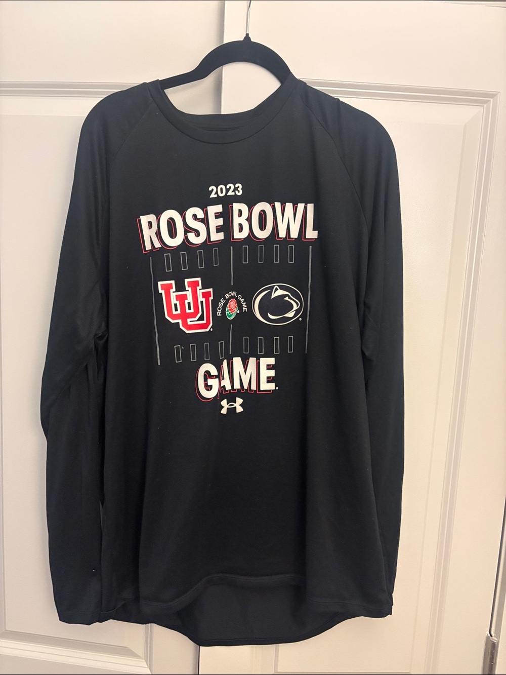 Under Armour 2023 Rose Bowl Game Long Sleeve Tee - Black